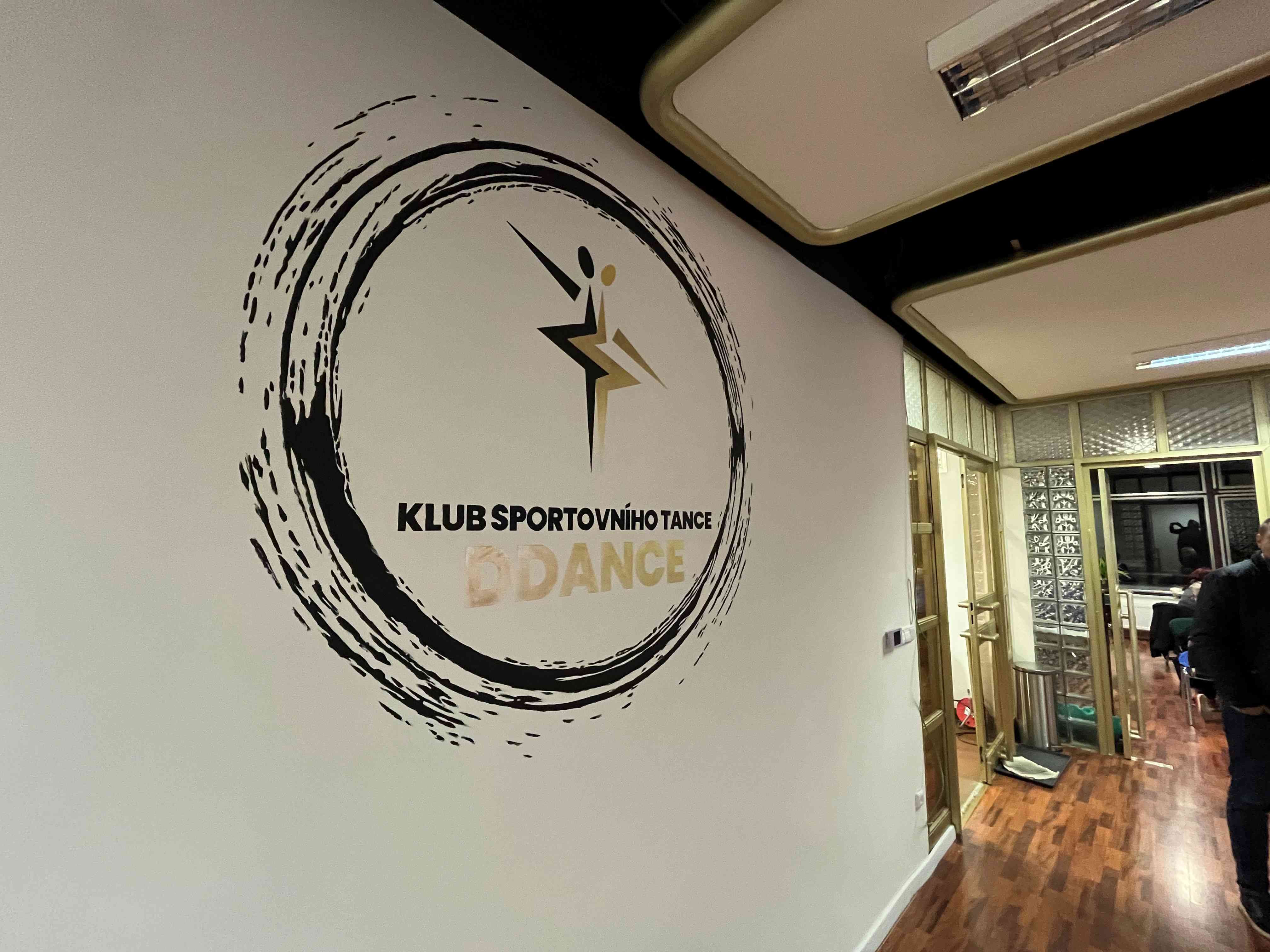 Neptun - bývalá restaurace a nová tančírna